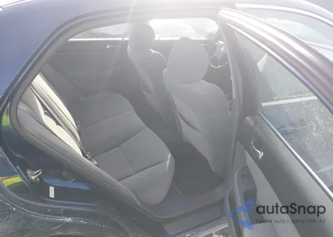 2005 Honda Accord 2.4 Lx из США, поврежденный, VIN 1HGCM56465A106710